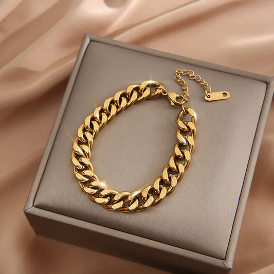 Gold-Armreif-Armband - Geschenk, das Ihre Liebe zeigt